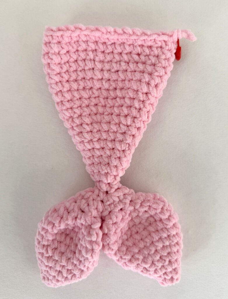 Crochet chenille mermaid Free pattern tail and fin 